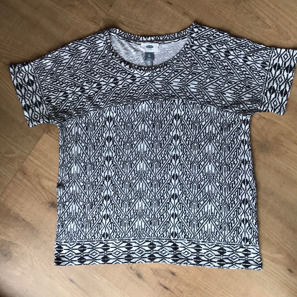 3/$20 Great Black and White Short Sleeve Top XSM